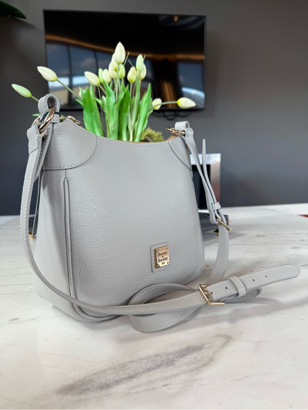 New Dooney & Bourke Lucca Leather Crossbody - Picture 15 of 16